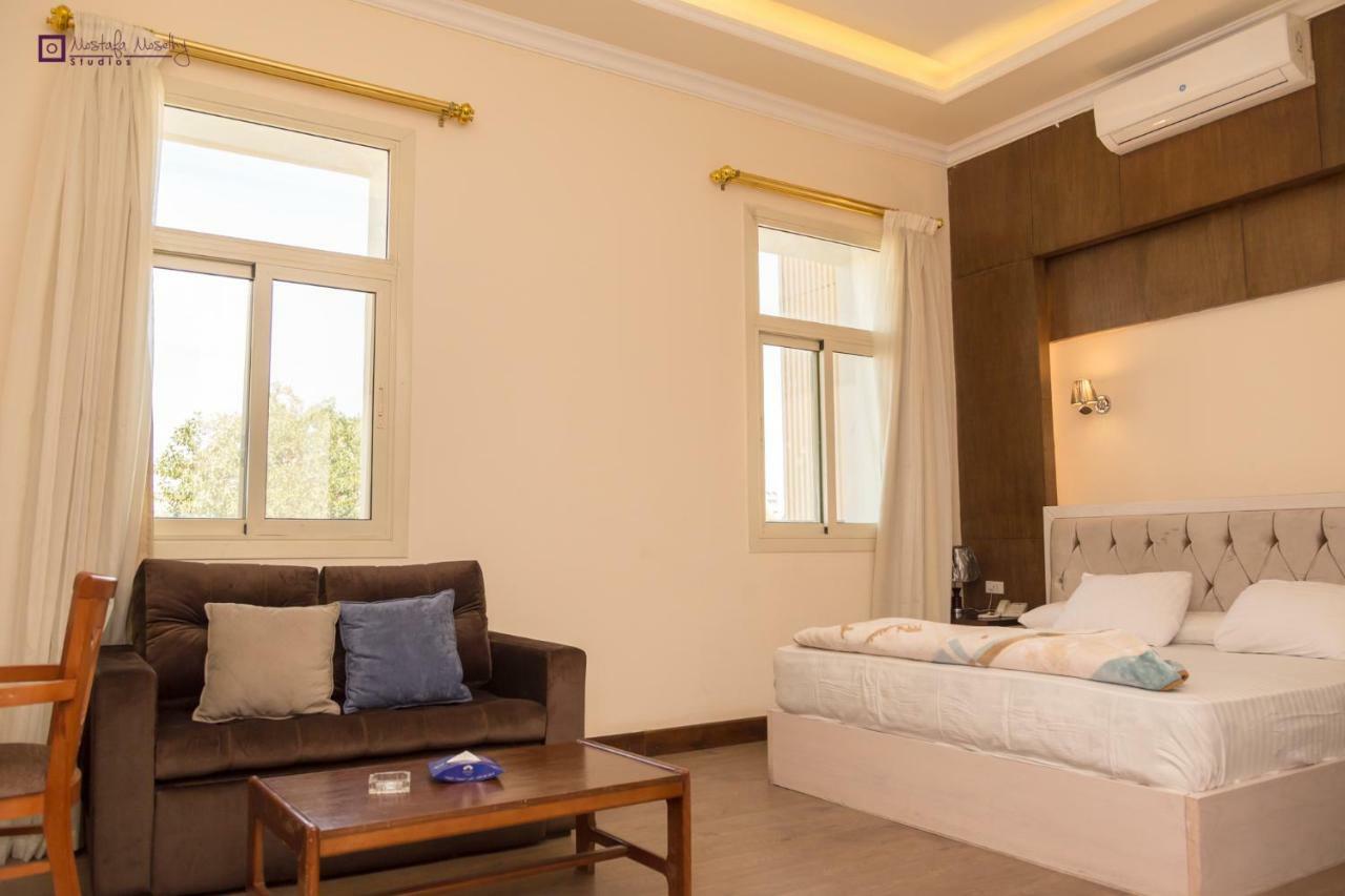 Ultra Loaloa Nile Maadi Hotel Каир Экстерьер фото